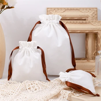 Бели холщовые чанти на съвсем малък, подарък за Коледа, сватба, опаковка на шоколади, прахоустойчив, калъф за съхранение, чанта, изработена от памучен плат, аксесоари за чанти