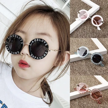 Корейски детски слънчеви очила с надпис, нови детски слънчеви очила, модни очила в широката кръгла рамка, маркови и дизайнерски слънчеви очила в рамки полуметаллической