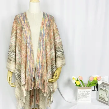 Нова шал в етнически стил пролетно-есенно-зимни шал с отрязани под формата на градиентных цветове с пискюли