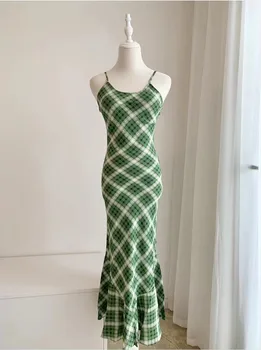 Секси елегантна макси рокля от 100% коприна в зелена клетка в контрастен цвят без ръкави